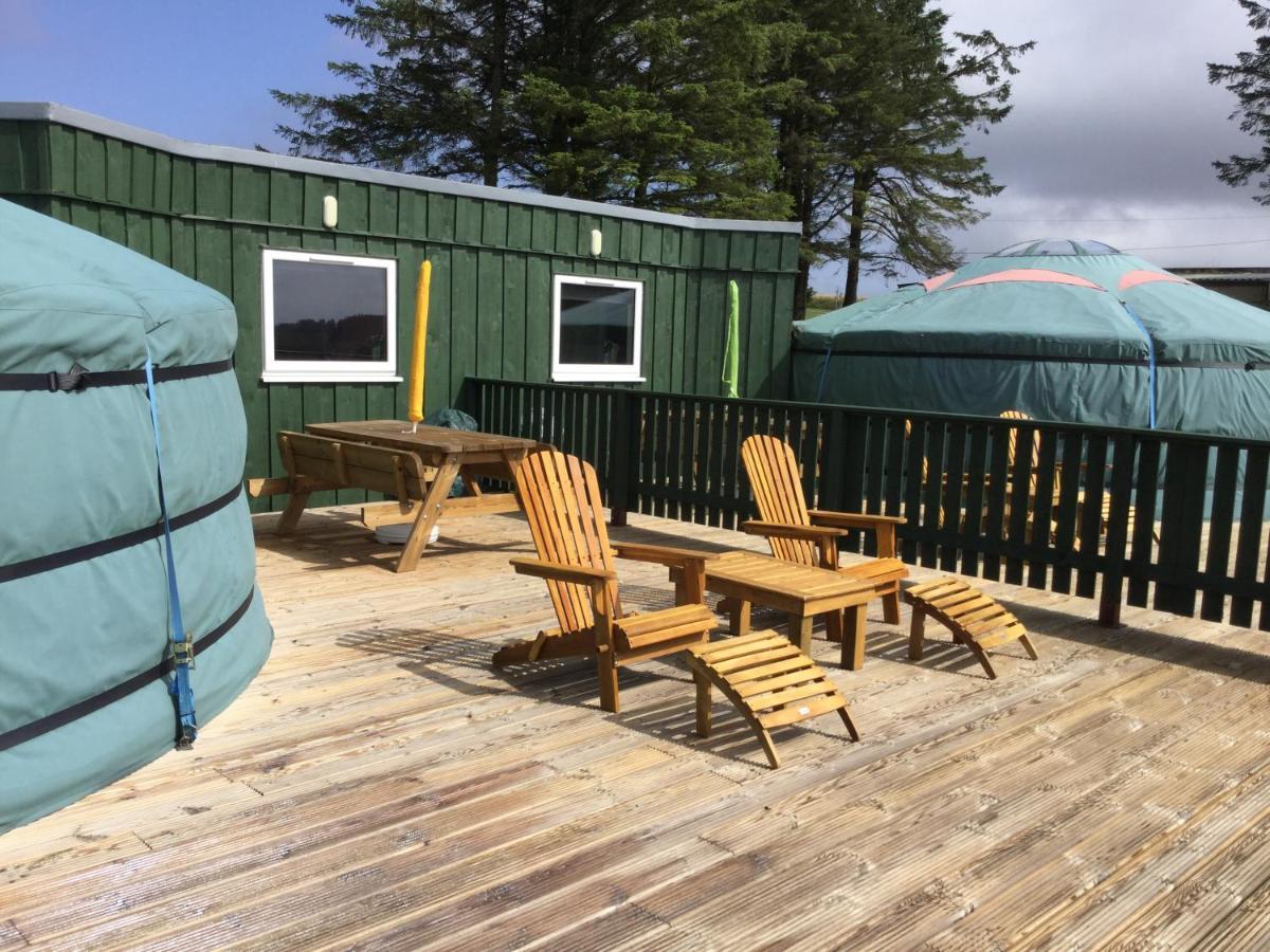 Yurt With Hot Tub - Sleeps 3 Parking & Wifi * Turriff